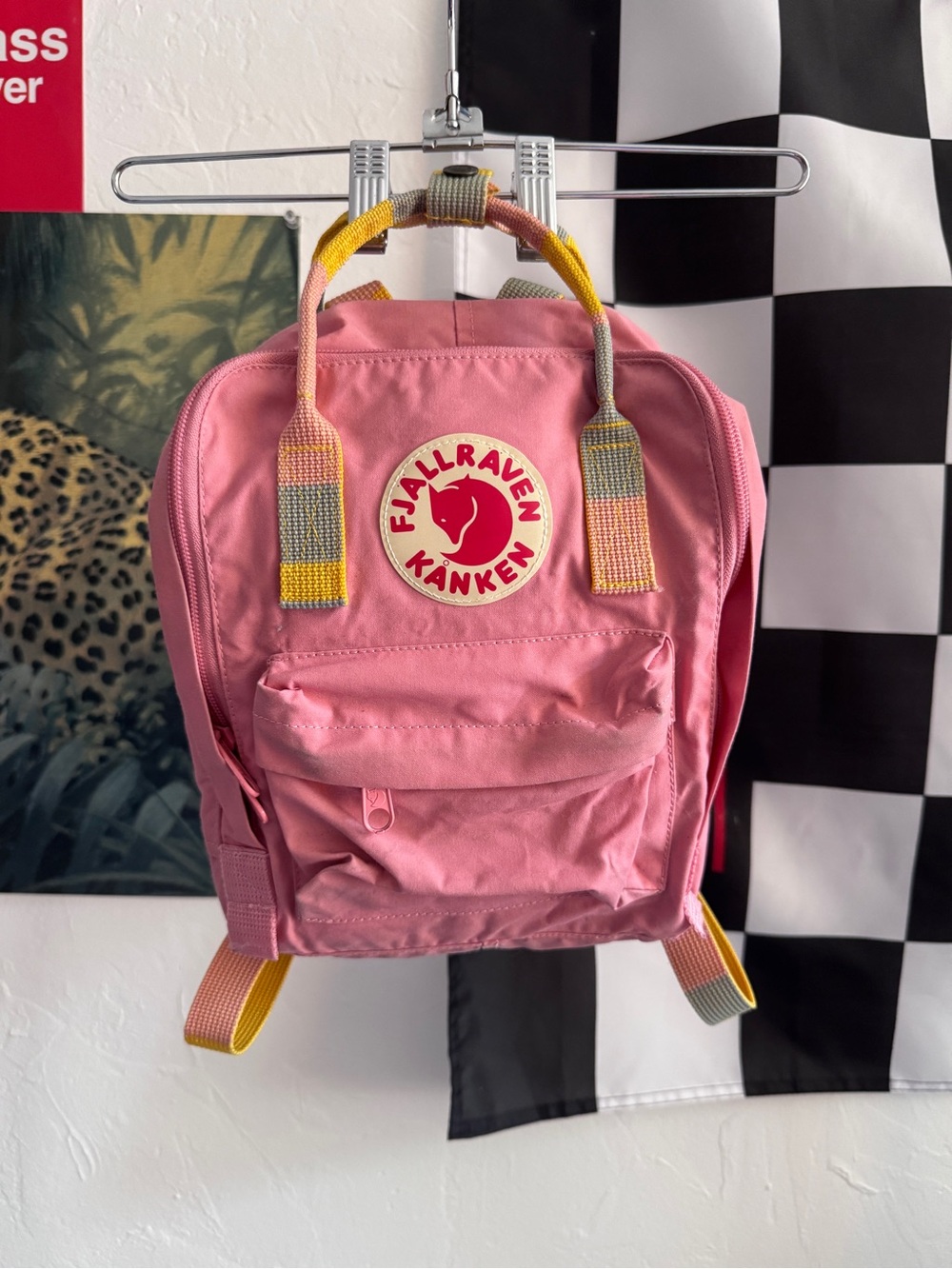 Fjällräven Kånken Mini Pink Color Block Backpack